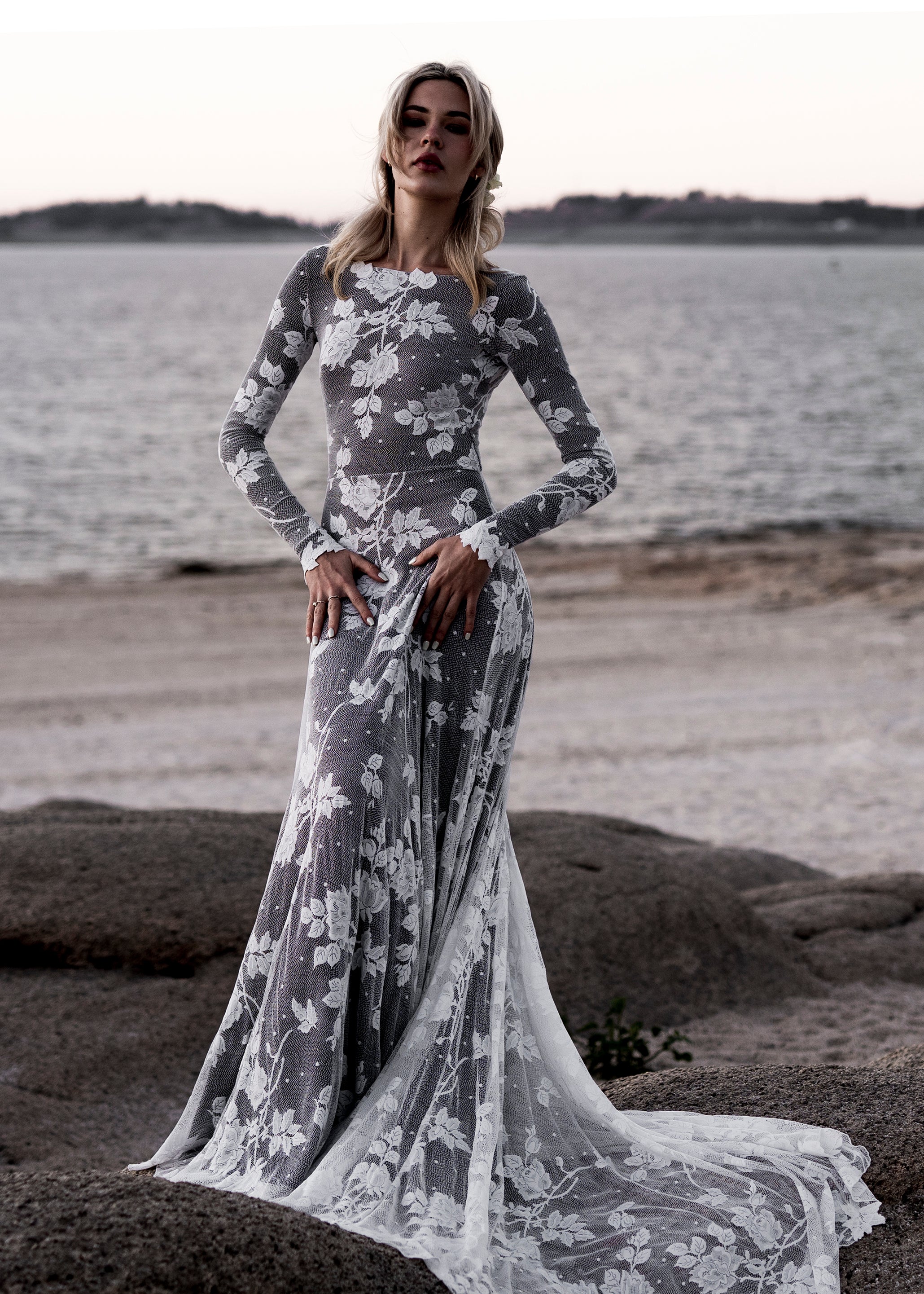 Black-lining Ellora Dress - Image 12